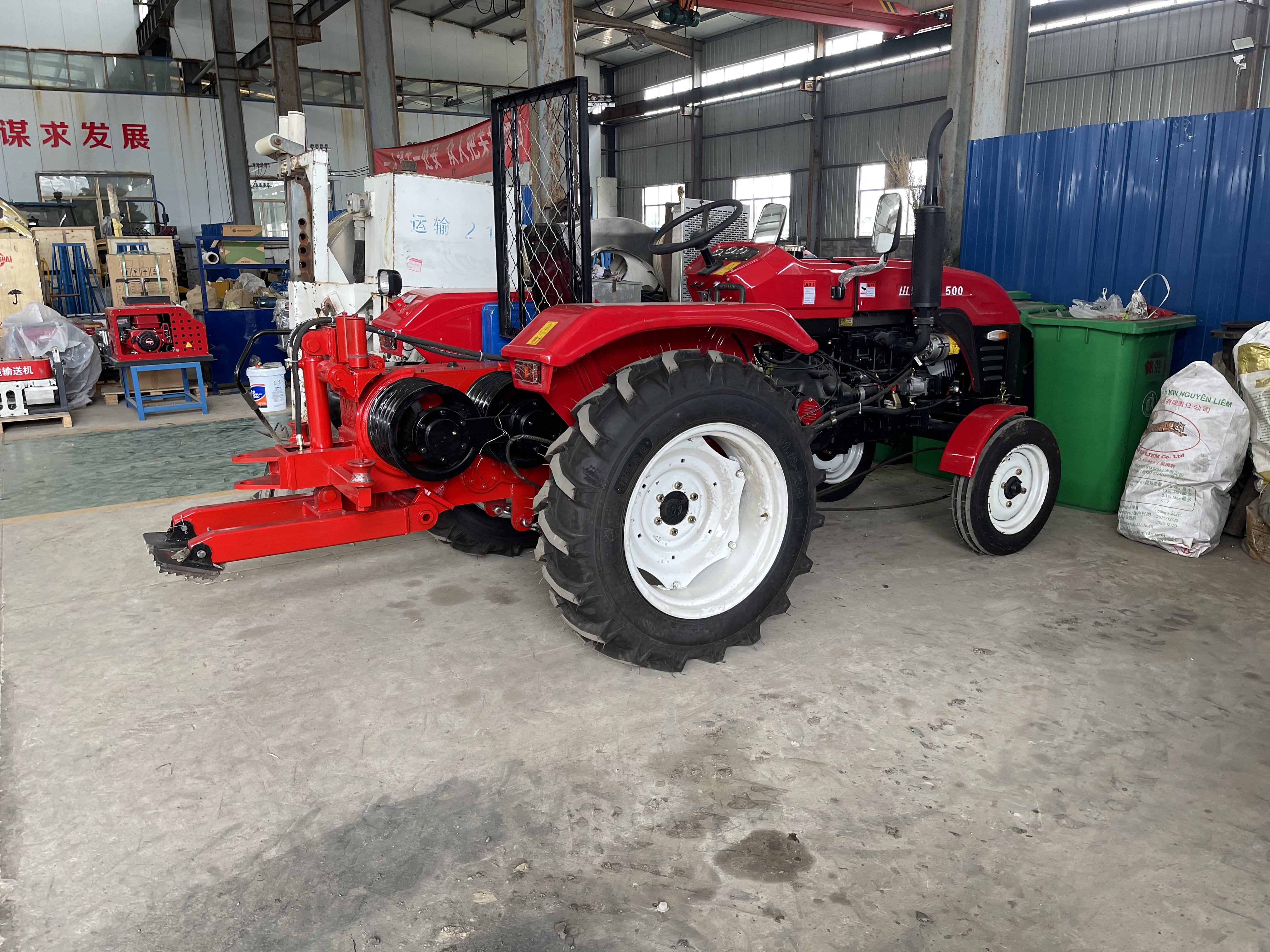 拖拉机绞磨机图片